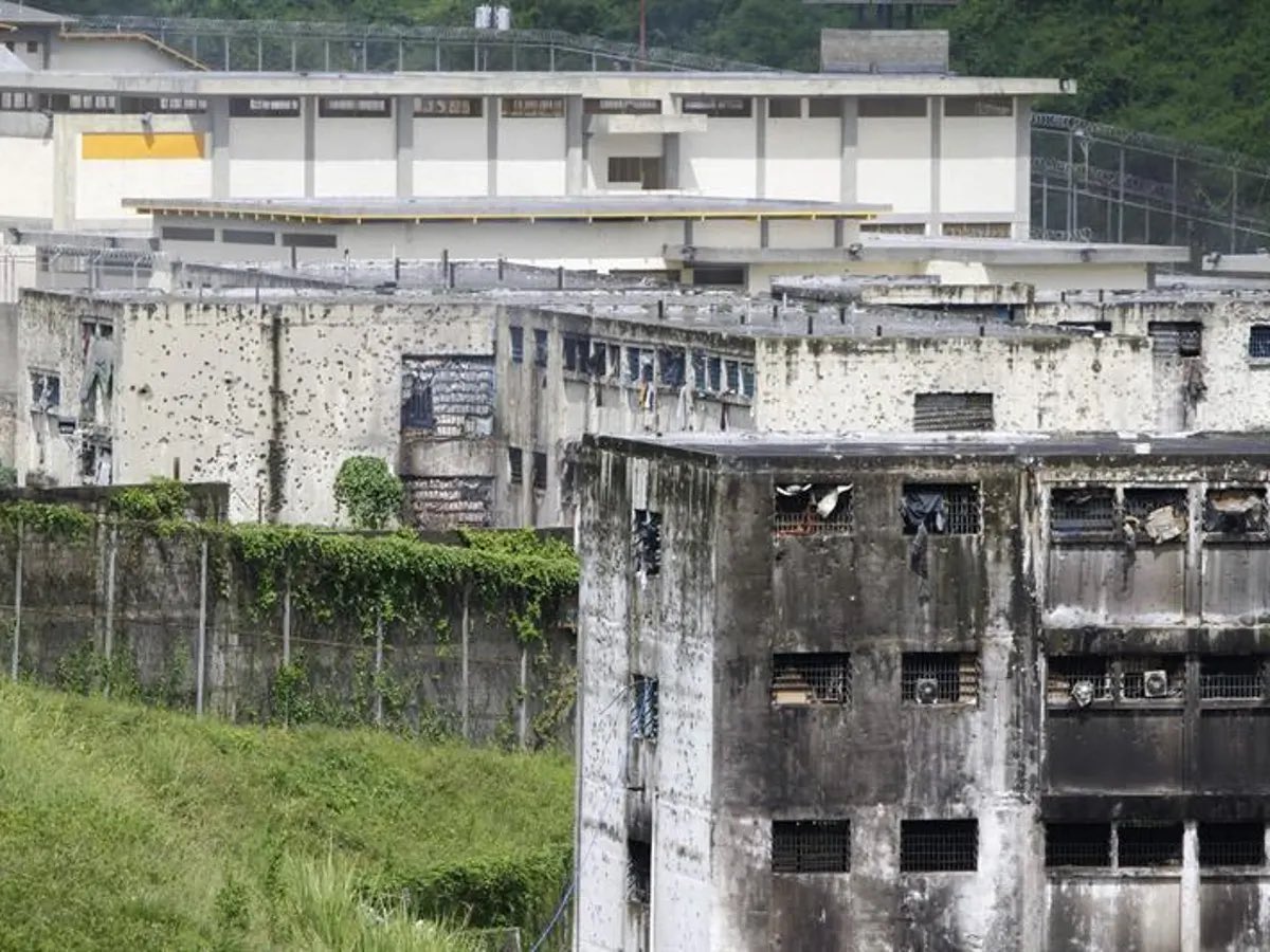 Foro Penal alerta sobre huelga de hambre de detenidos en El Rodeo I