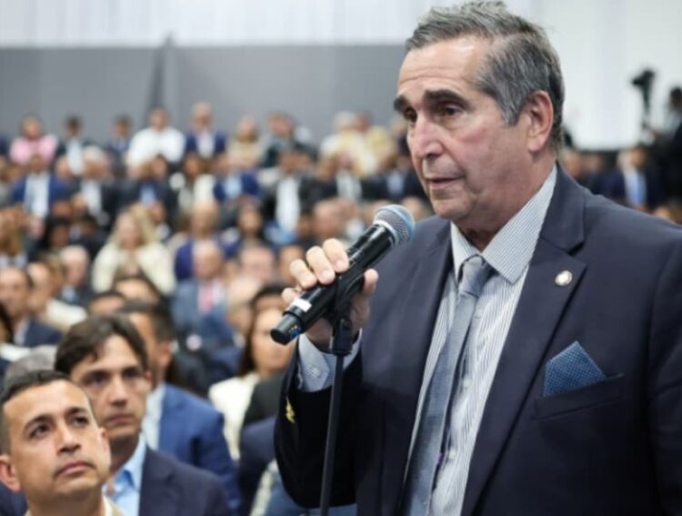 Cámara de la Construcción pide reformas y exoneración de tributos