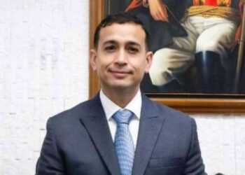 Delcy Rodríguez designó a Johann Álvarez encargado de negocios en EEUU