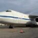El avión de carga más grande del mundo llega con ayuda desde Rusia
